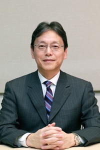 sugiyama.jpg