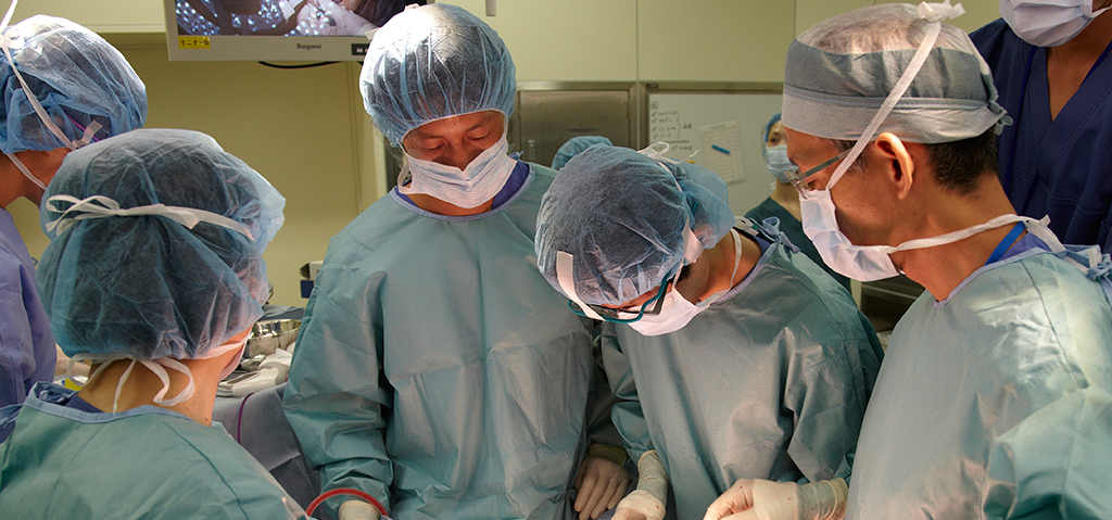 surgery_for_locally_advanced_or_locally_recurrent_rectal_cancer.png