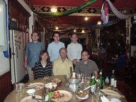 img4.jpg