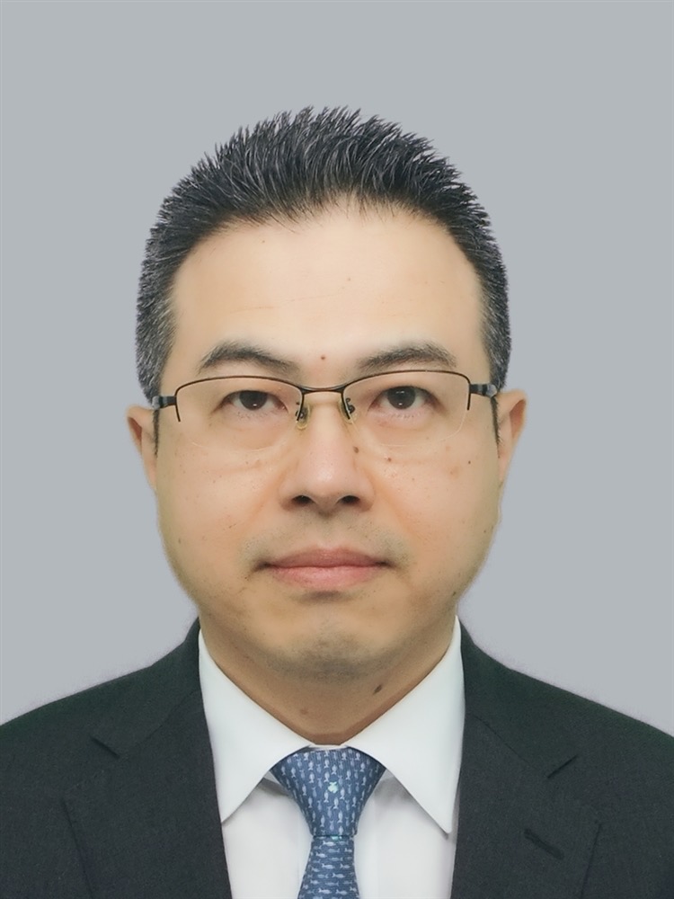 ></p>二藤 隆春の写真